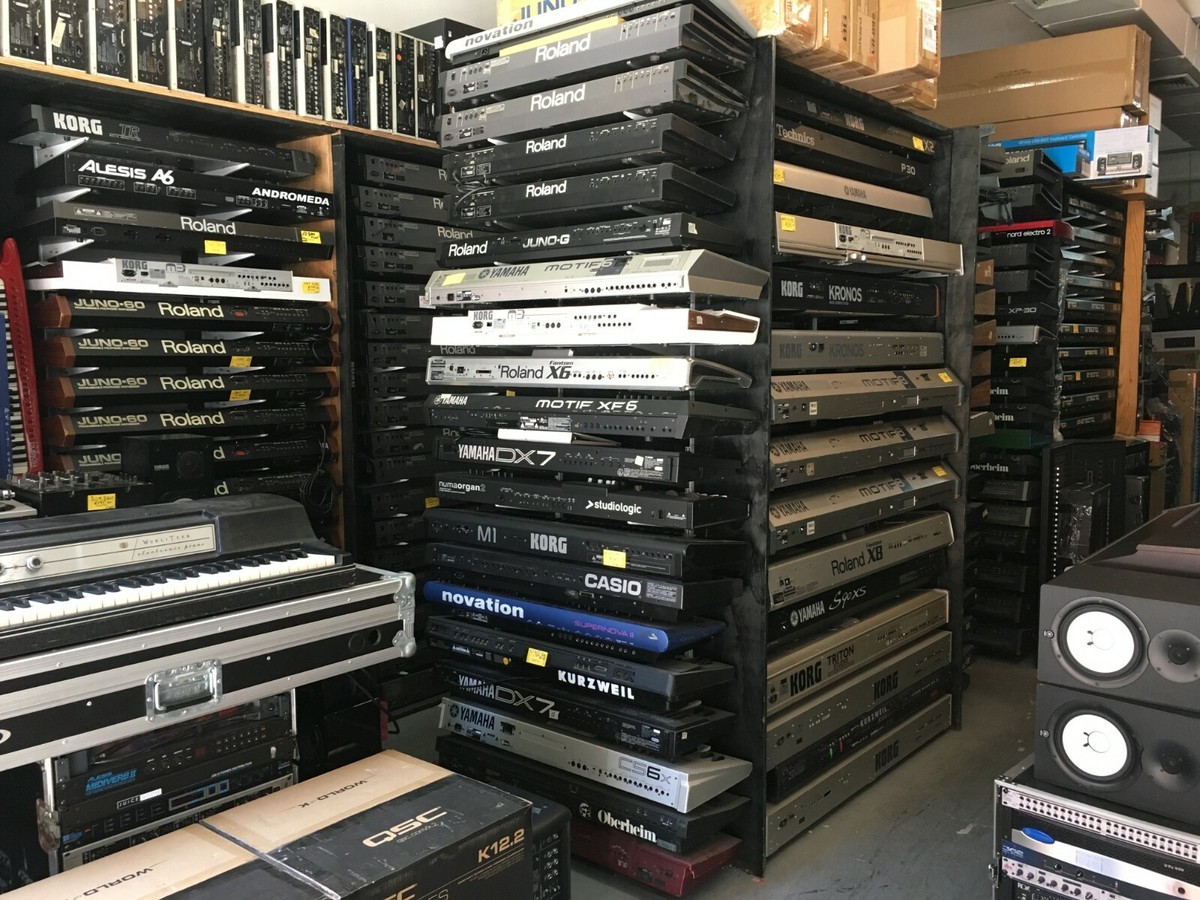 Yamaha MODX 6 PLUS ,Synthesizer 61 key keyboard MODX6 + , New