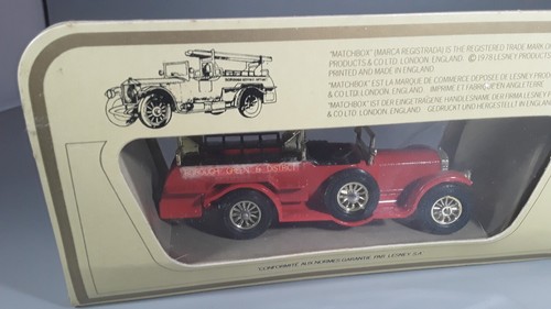 Matchbox Yesteryear Y-6 1920 Rolls Royce Fire Truck in Damaged Box - Picture 3 of 4