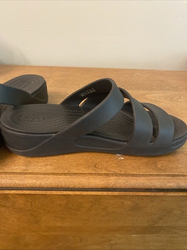 CROCS Monterey Strappy Platform Slip On Sandal Wo's 10 Black Wedge Heel 206304 - Picture 2 of 4