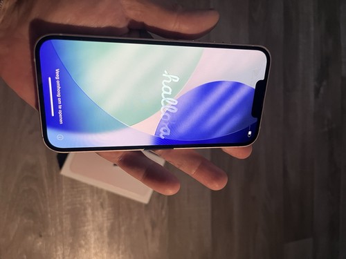 iPhone 13 Pink 128GB Unlocked - Picture 8 of 9