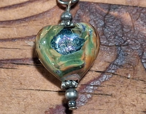 Blown glass pendant necklace heart shape 1 in 22-24 chain silver tone purple - Picture 5 of 9