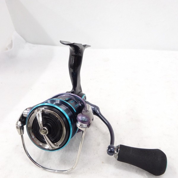 リール 23EMERALDAS RX FC LT2500S s-l400.jpg