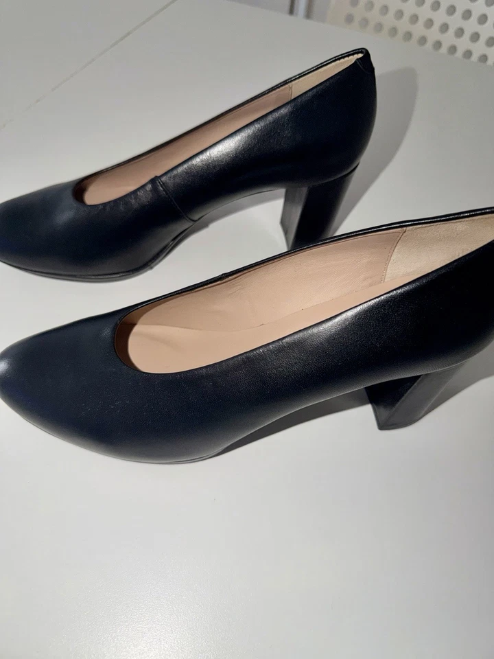 Unisa escarpins femme cuir noir bout rond pointure EU 39 modèle NUMAR_F18 - Photo 2/4