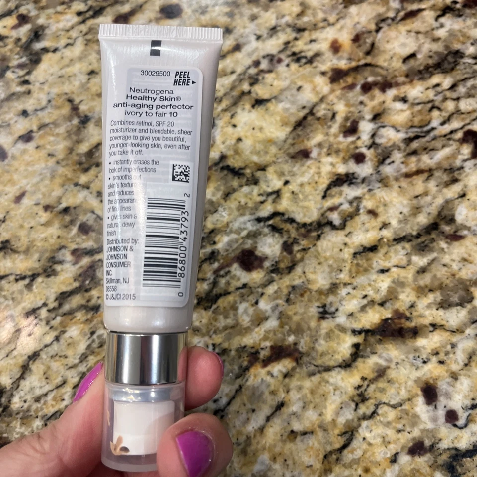 Healthy Skin, Anti-Aging Perfector, SPF 20, Ivory To Fair 10, 1 fl oz (30 ml) - Image 2 of 3