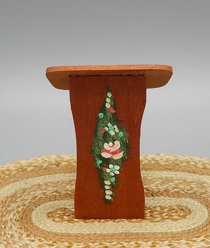 Vtg OOAK Hand Painted Heart Seat Child's Desk Artisan Dollhouse Miniature 1:12 - Picture 7 of 9