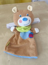 HABA Handpuppe Kuschelpuppe Bär 🐻 mit grünen Halstuch Käfer braun Plüschtier 
