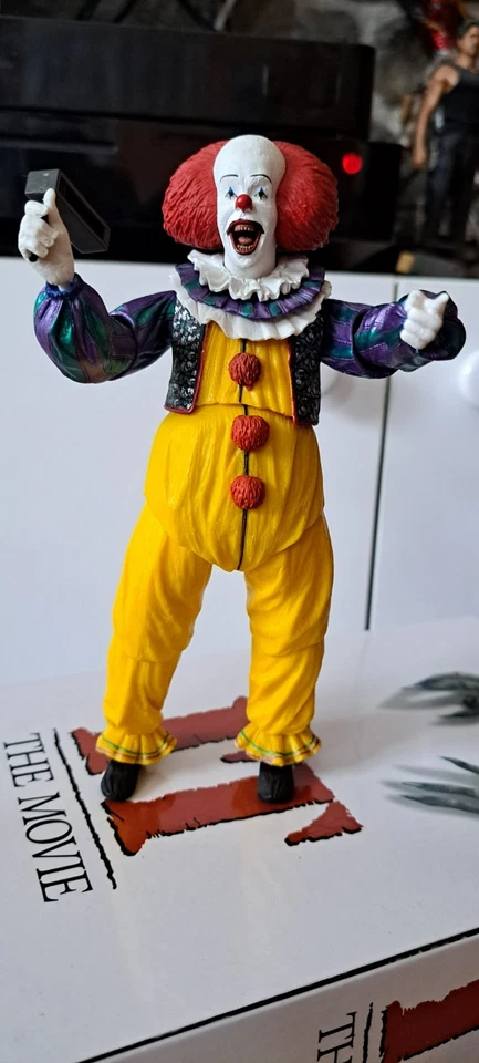 Neca - CA (IT) - IL est revenu - Ultimate Pennywise 1990 - Photo 2/4