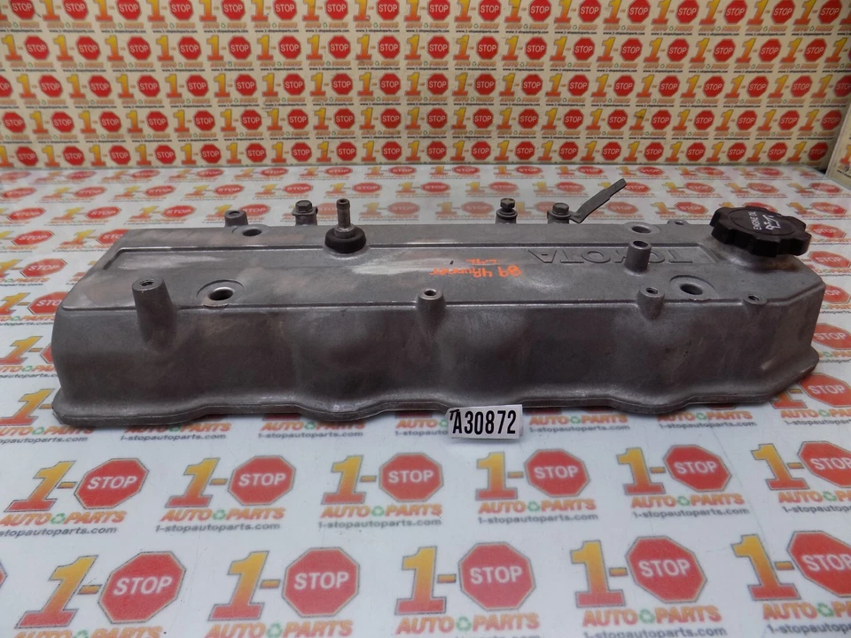 Toyota 4runner 1984-1995 cubierta de válvula de motor de 2,4 L OEM Foto 3 de 4