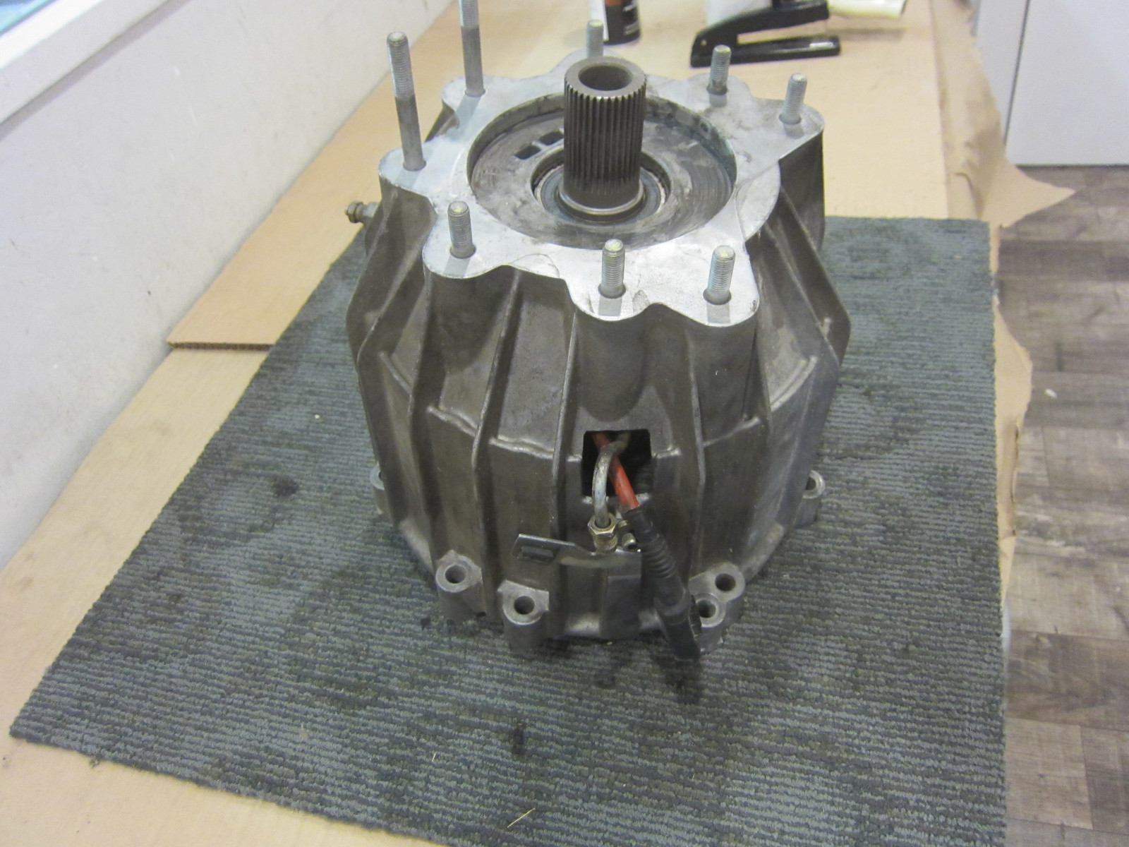 Maserati Quattroporte 06 - Clutch / Bell Housing - P/N 220665
