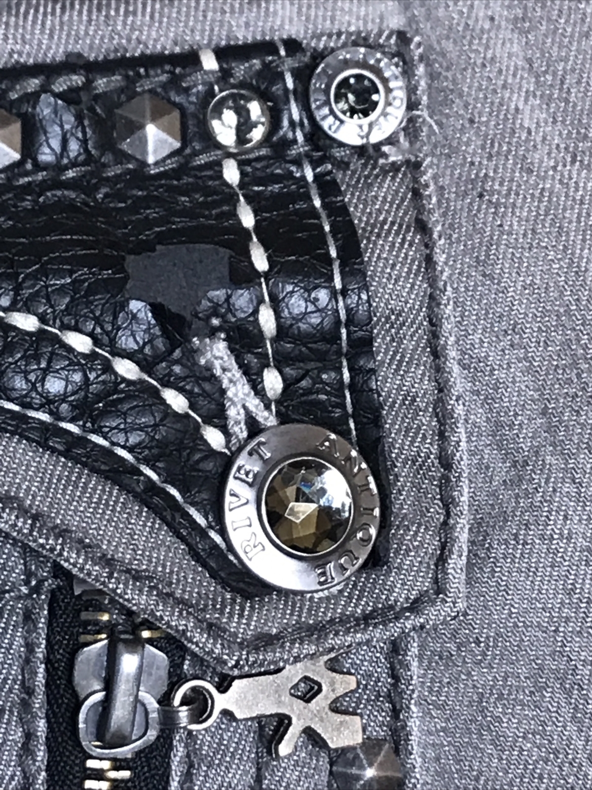 Antique Rivet Jeans Straight Leg Low Rise Women's Des… Gem