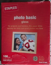 New Staples Photo Basic Gloss Paper 100 sheets 8.5 X 11 For Ink Jet Printer
