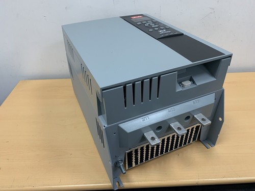 Danfoss 175G5533 55kW (75HP) Electric motor VLT Soft Starter 3 phase 400V MCD5 - Picture 4 of 12