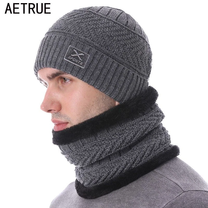 Knitted headwear 2024