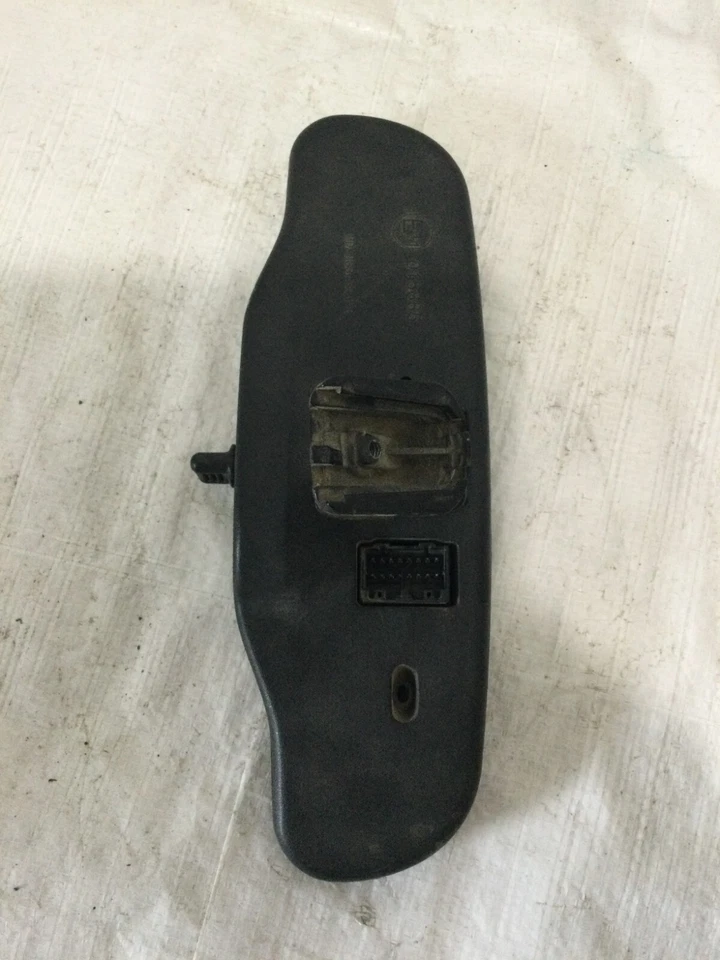 Espejo retrovisor interior Chevrolet Silverado 2500HD 2012 FABRICANTE DE EQUIPOS ORIGINALES Foto 2 de 4