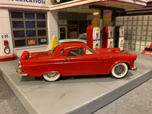 Brooklin 1956 Ford Thunderbird, 1:43 Scale, T-BIRD - Picture 6 of 10