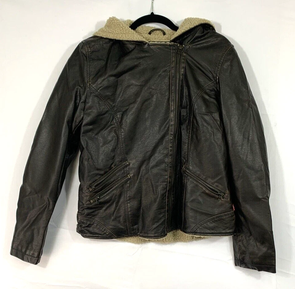 Jaqueta Levis de couro sintético motociclista com capuz forrada de lã feminina G marrom - Imagem 3 de 4