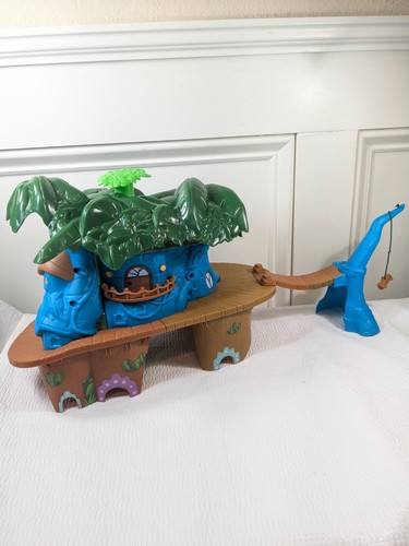 Disney Pixar Zootopia Gefahr im Regenwald Spielset Spielzeug Baumhaus Haus LESEN