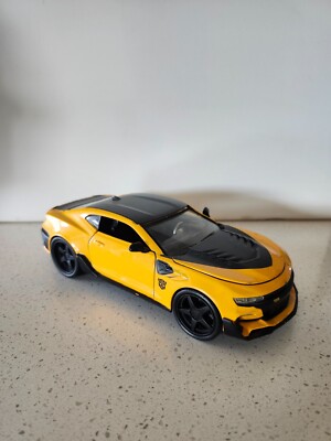 Jada 1:24 Transformers 2016 Camaro Bumblebee 98505 Diecast Model Damaged