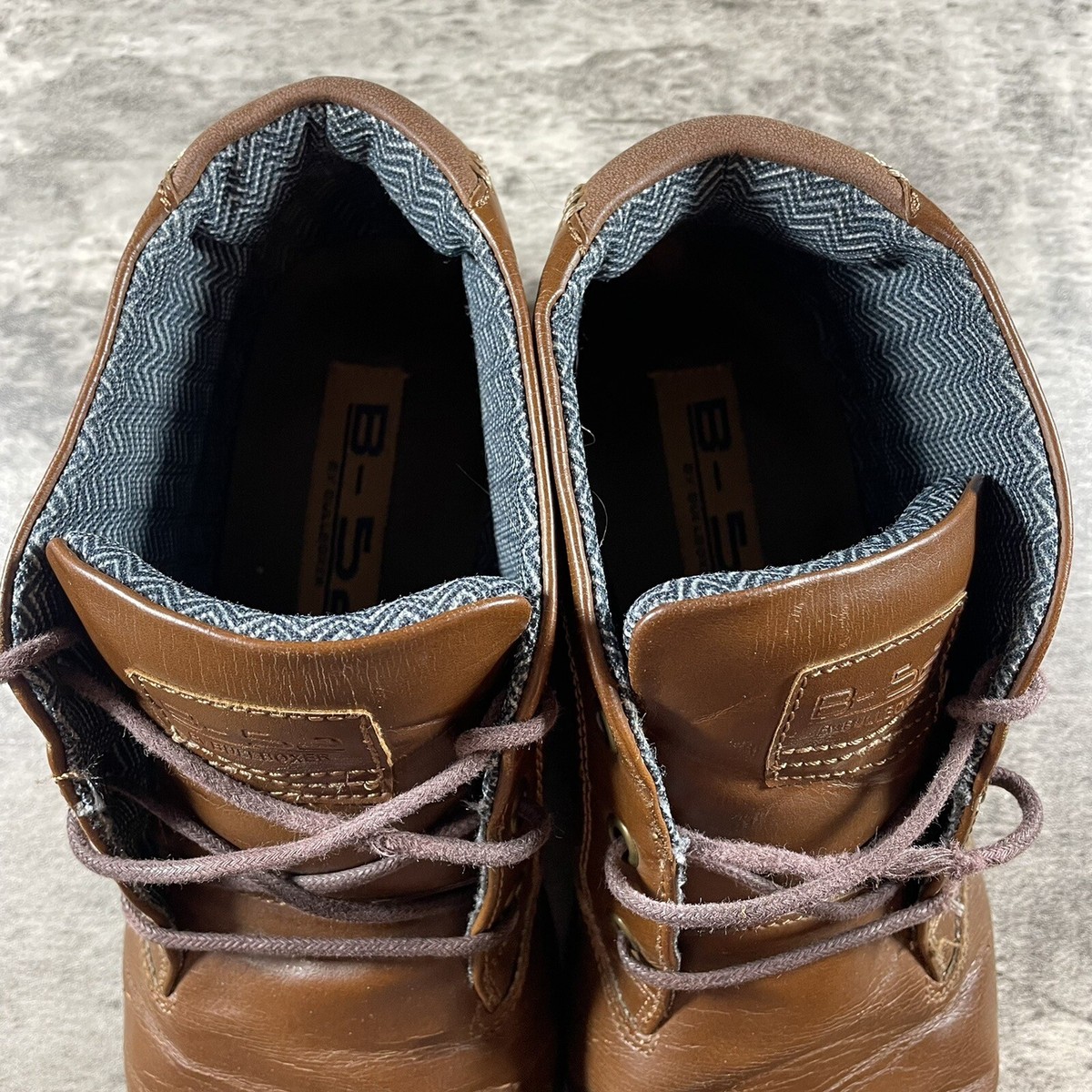 Bullboxer B-52 Brown Lined Lace Up Style Chukka Boots Shoes Men’s Size 8 B-52 by Bullboxer Men main image 3