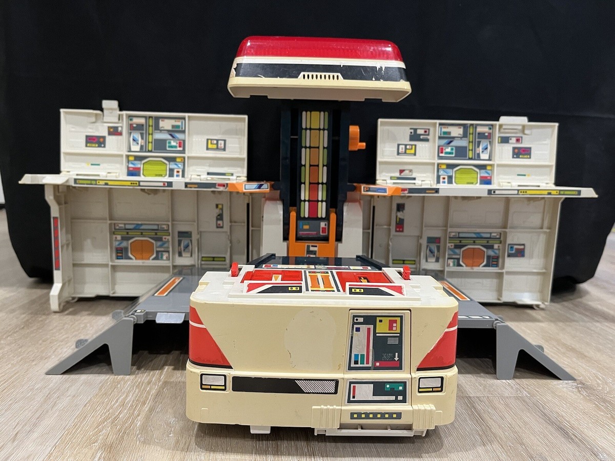 1989 TOMICA MER.1 Ambulance Rare Factory TOMY Big Car 1989 TOMICA MER.1 Ambulance Rare Factory TOMY Big Car