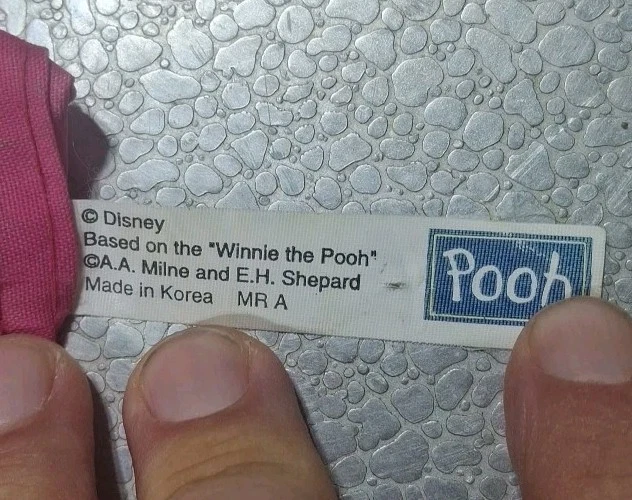 (2) Y2K 2000 Disney Winnie The Pooh & Tigger Halloween BANDERAS DE PATIO 42" X 28 1/2" Foto 3 de 4