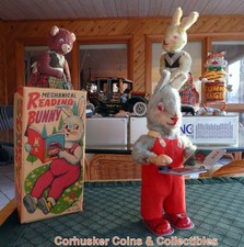 VINTAGE READING BUNNY 1950'S WIND-UP ALPS JAPAN FREE SHIPPING  VIDEO  Rare