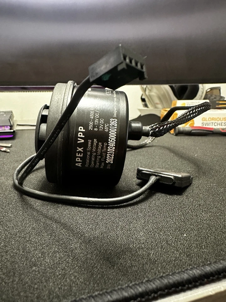 Alphacool VPP Apex Pump /w Reservoir - Image 3 of 4