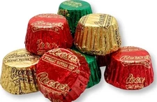 2 LBS Reese's Peanut Butter Miniature Cups Christmas Edition Holiday Candy Bulk