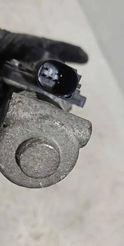 VW CADDY III Furgon 2KA, 2KH, 2CA, 2CH AGR-Ventil 03G131532 700678040 34676770