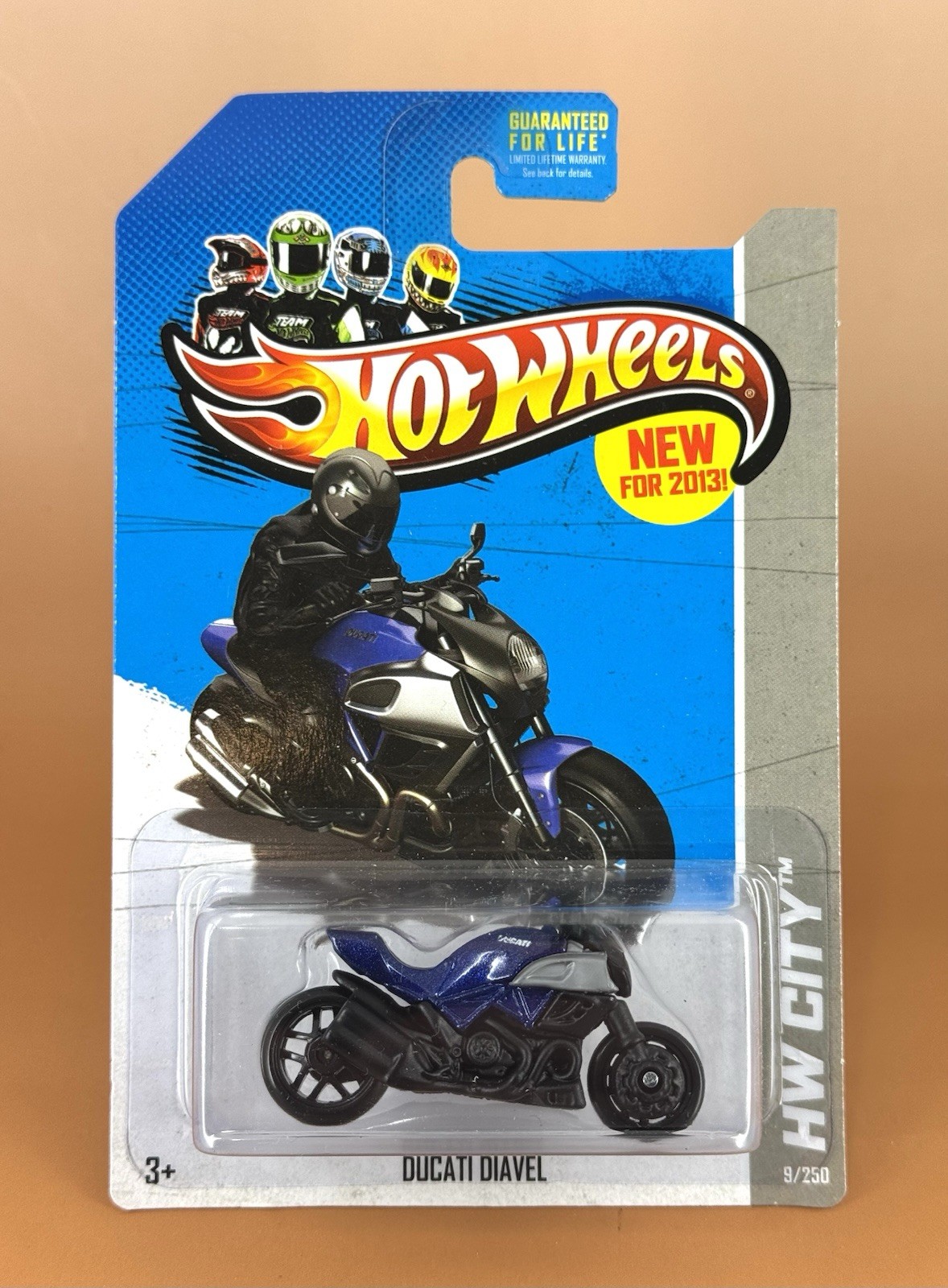 Hot Wheels 2013 New Models HW City DUCATI DIAVEL Metallic Blue 9/250