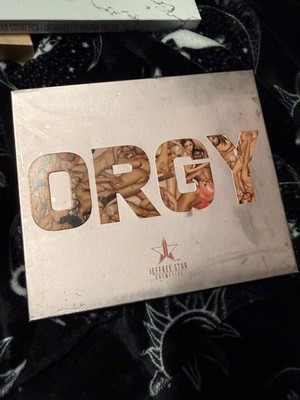 Jeffree Star Cosmetics Orgy Eyeshadow Palette Matte Pressed Powder Shades