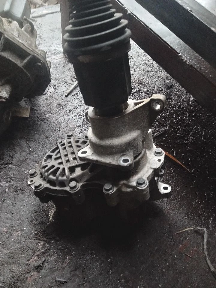 Transfer Case AWD Manual Transmission Fits 11-16 COUNTRYMAN 387849 Foto 3 de 4