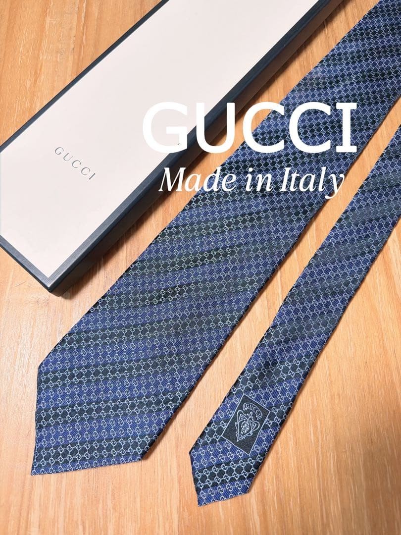 GUCCI Necktie Tie Navy 100% Silk All over G Logo pattern Authentic Made in Italy