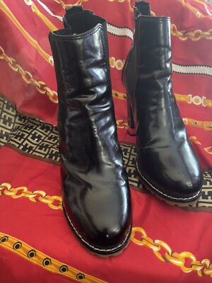 Tory Burch SZ 10 Medium Women's Chelsea Black Patent Leather