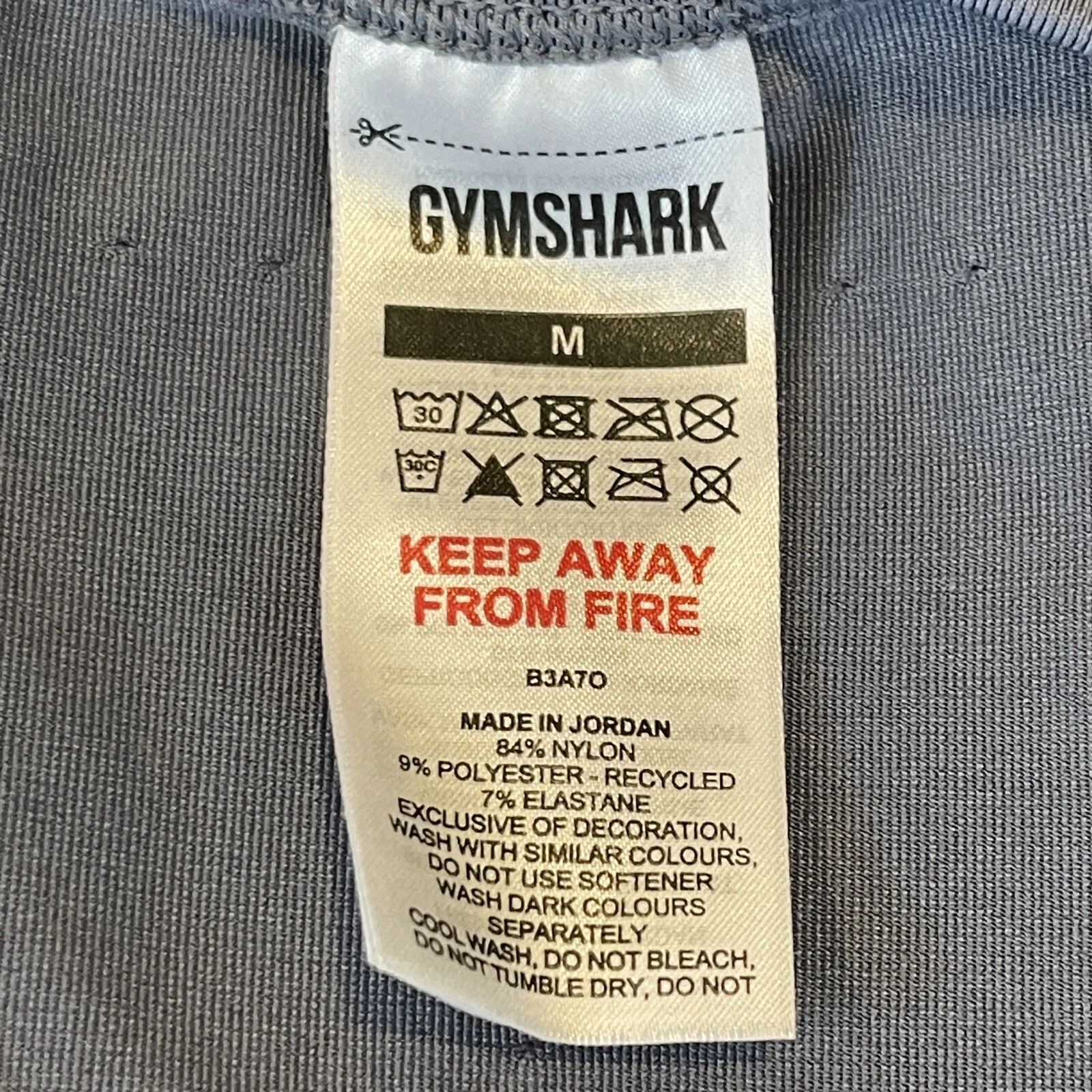 gymshark sleeveless workout crop keyhole back gym fitness tank-top