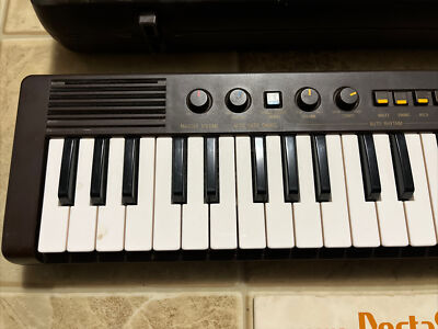 Vintage 1970s 80s Yamaha PS-3 Portasound Keyboard w/Case And