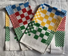 2 Pyrex Stacking Refrigerator Colors Set Flour Sack Towels Red Blue Yellow Green