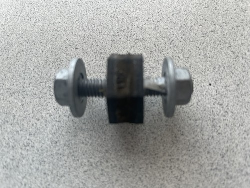 BMW X3 3.0Si E83LCI 2006-2010 ~ amortiguador de goma ~ 61623413381 ~ pieza OEM