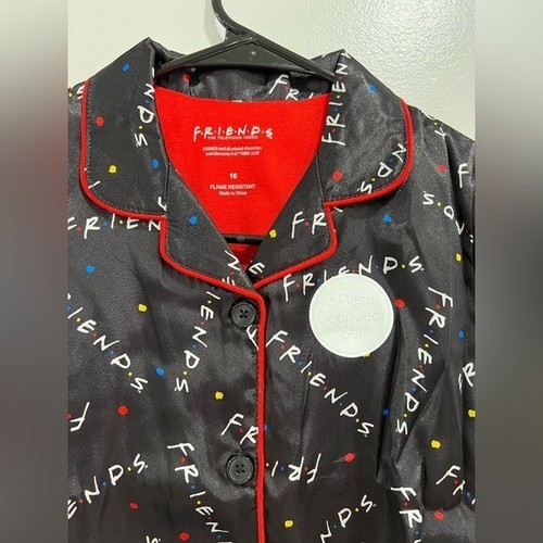 Friends 3pc Charmeuse Pajama Set by Warner Bros. Size 10 - Picture 4 of 12