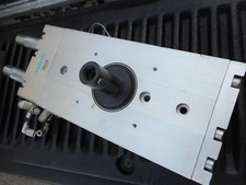 FESTO TWIN PISTON -- SEMI ROTARY DRIVE w/SHOCK ABSORB -- DRQD-50-180-YSRJ