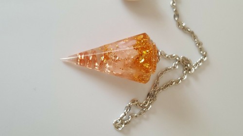 Pendolino orgone orgonite di quarzo rosa - Foto 2 di 5