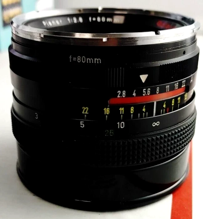 Lente para cámara Carl Zeiss Reolleiflex Rollei HFT 1:2,8 80 mm Foto 2 de 4