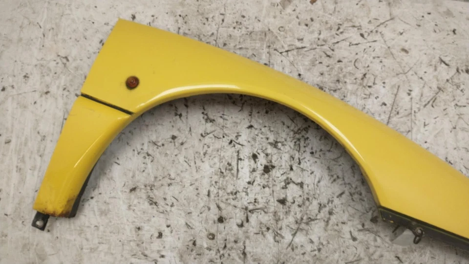 1998 FERRARI 355 2 Door Coupe Yellow O/S Drivers Right Front Wing 1998 - Image 4 of 4