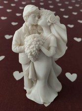 Wedding Cake Topper Bride & Groom Figures Vivian C – Free P&P