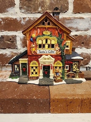 O Well Limited Edition 2000 ''Santa s Gifts'' Christmas Village No Light or Box