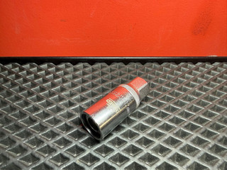 KS TOOLS Estrattore di bulloni verticali M12