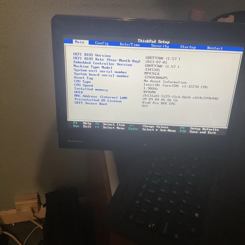 Lenovo Thinkpad Twist Touchscreen Laptop | i3-3537u | 4GB RAM 128GB SSD 1.90Ghz - Image 3 of 4