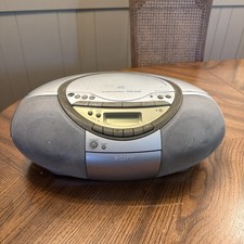 Sony CFD-S350 Stereo Boombox Cassette CD Player AM FM Radio NO CORD - Tested