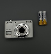 ⚡️Nikon Coolpix L25 - Digitalkamera weiß⚡️