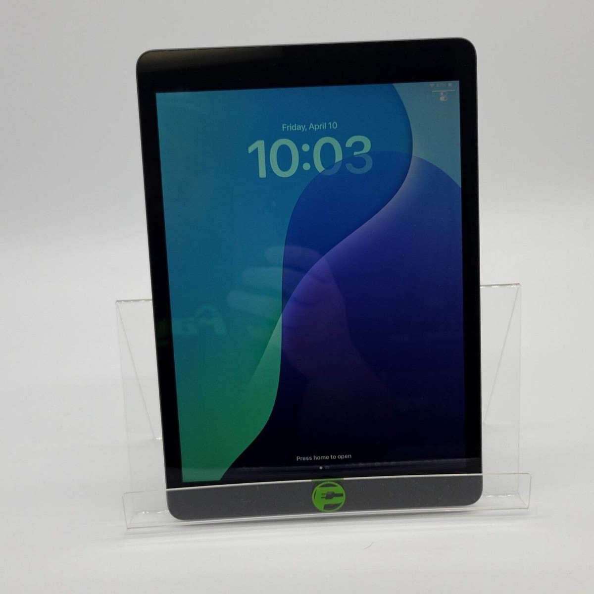 WiFi Only Apple iPad 9th Gen 64GB Space Gray MK2K3LL/A 